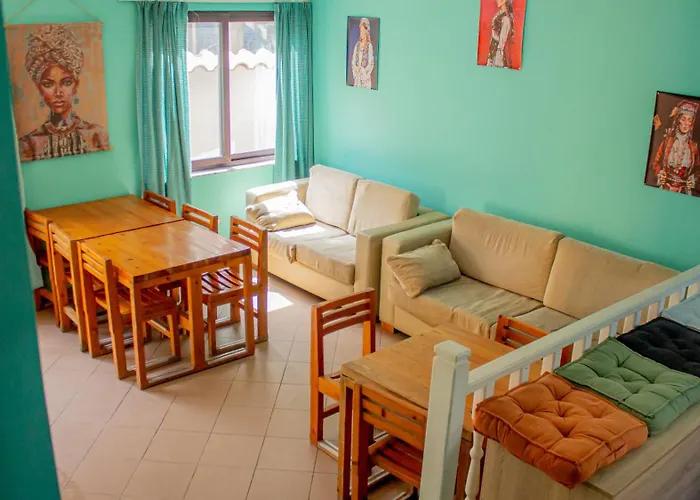 The Golden Rooster Hostel Tirana