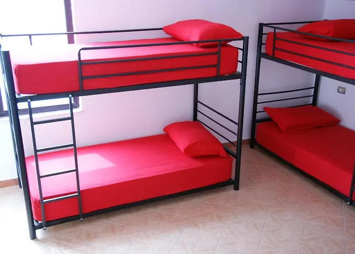 The Golden Rooster Hostel Tirana